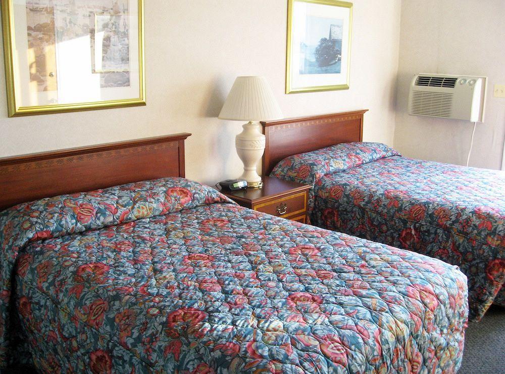 Sea Whale Motel Middletown Dış mekan fotoğraf