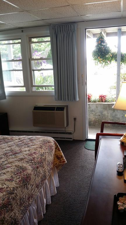 Sea Whale Motel Middletown Dış mekan fotoğraf